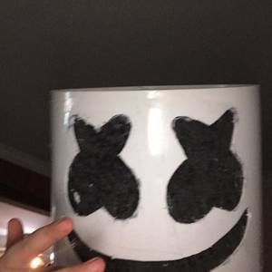 Meet your Posher, Simon